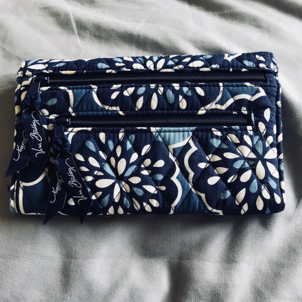 Wallet - Picture 2 of 3